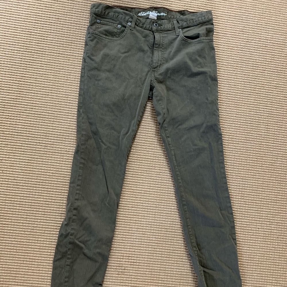 Hardly Worn Eddie Bauer Men’s Slim Jean in Green